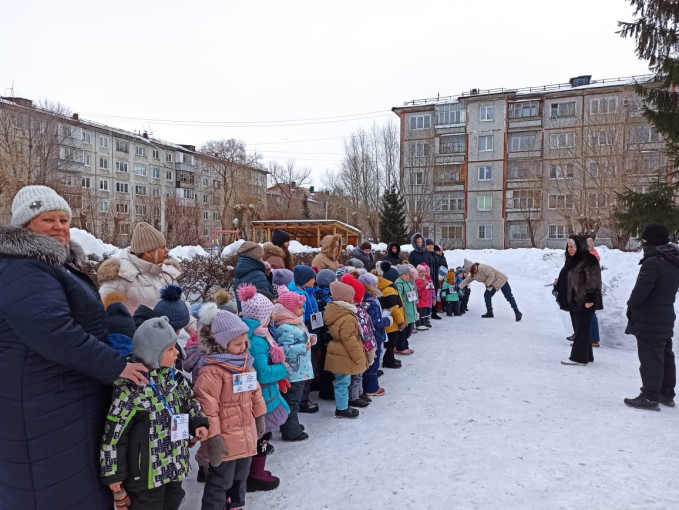 Учебно-тренировочная эвакуация по противопожарной безопасности Учебно-тренировочная эвакуация по противопожарной безопасности.